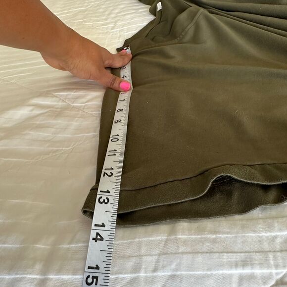 Women's Top Short Sleeves Tshirt Olive Green Tee Shirt Blouse Size OXL - Picture 4 of 8